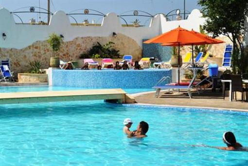 фото отеля Perla Hotel Lecce