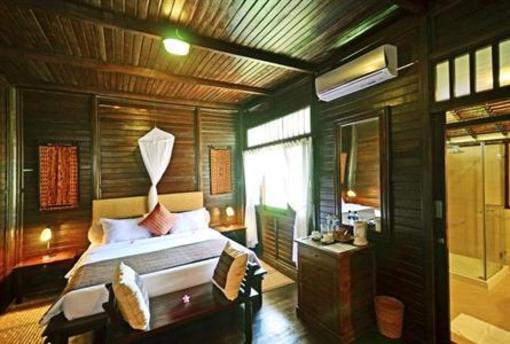 фото отеля Samawa Seaside Cottages