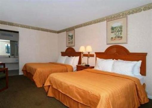 фото отеля Quality Inn & Suites North Lima
