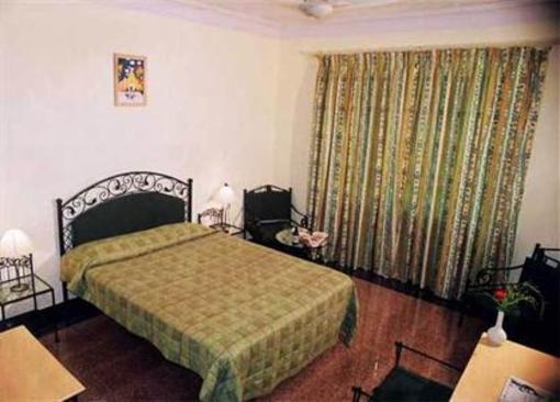 фото отеля Bambolim Beach Resort