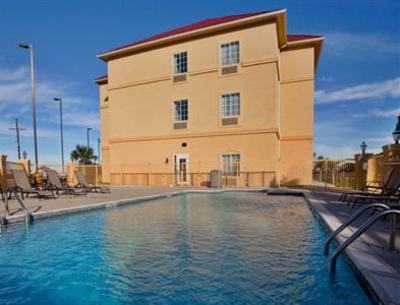 фото отеля La Quinta Inn & Suites Iowa