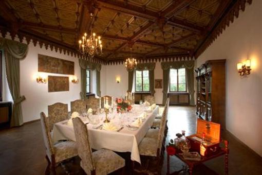 фото отеля Schloss Weikersdorf Hotel