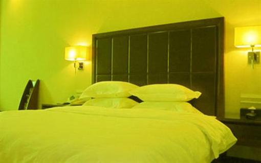 фото отеля Cheerful Hotel Guangzhou