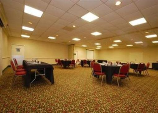 фото отеля Quality Inn Lynchburg