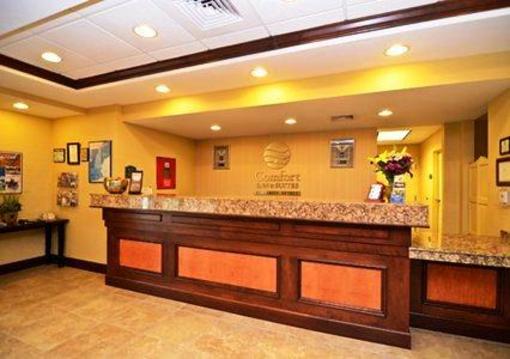 фото отеля Comfort Inn & Suites Wilton (Maine)