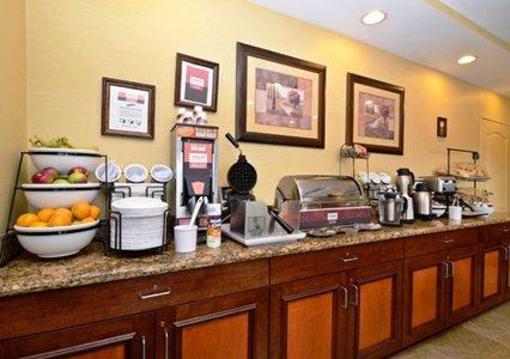 фото отеля Comfort Inn & Suites Wilton (Maine)