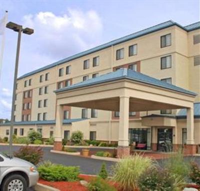 фото отеля Holiday Inn Express Woonsocket