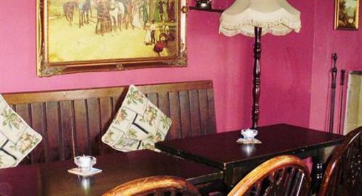 фото отеля The Bell Inn Ilminster