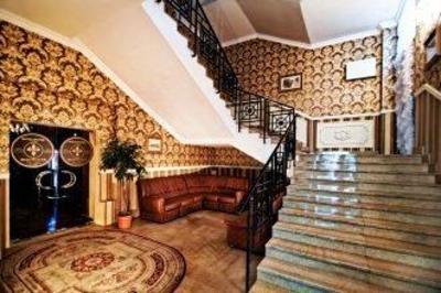 фото отеля Royal Deluxe Hotel