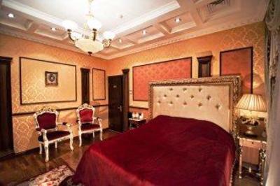 фото отеля Royal Deluxe Hotel