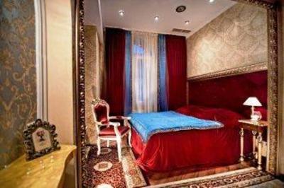 фото отеля Royal Deluxe Hotel