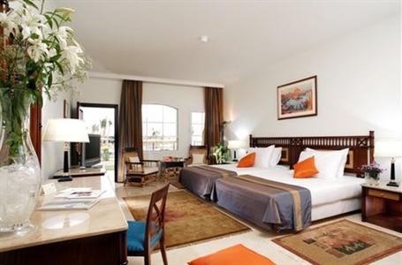 фото отеля Maritim Jolie Ville Royal Peninsula Hotel & Resort