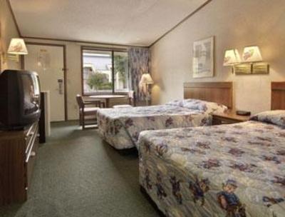 фото отеля Greenville Travelodge