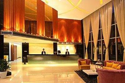 фото отеля County Holiday City Hotel