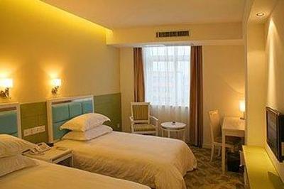 фото отеля County Holiday City Hotel