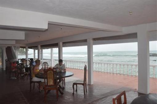 фото отеля Miltons Beach Resort