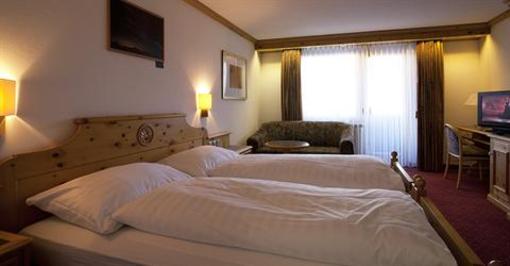 фото отеля Basic Hotel