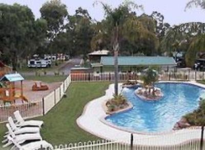 фото отеля Cobram Barooga Golf Resort