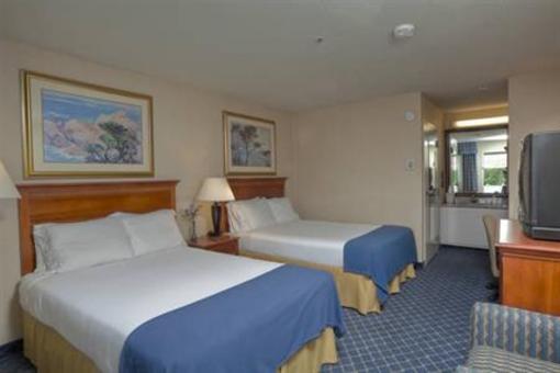 фото отеля Coastside Inn