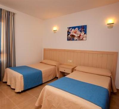 фото отеля Poseidon III MC Apartamentos Ibiza