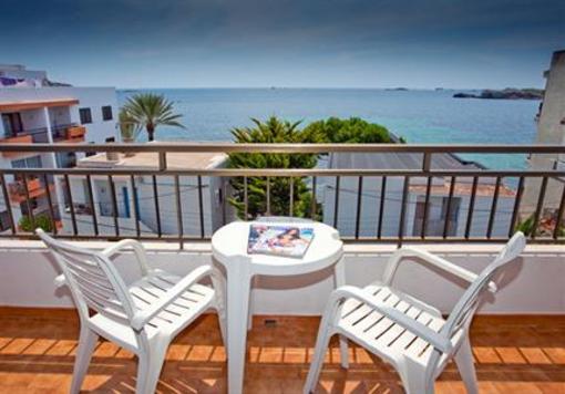 фото отеля Poseidon III MC Apartamentos Ibiza