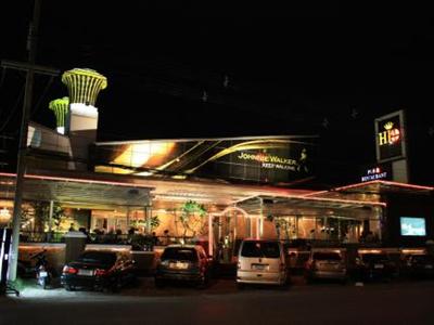 фото отеля Hin Nam Sai Suay