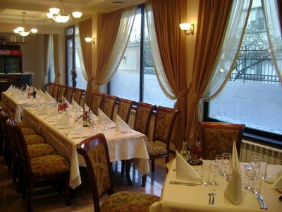 фото отеля Contessa Hotel Shumen