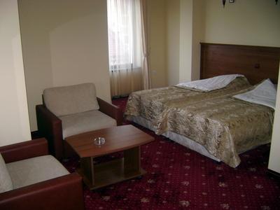 фото отеля Contessa Hotel Shumen