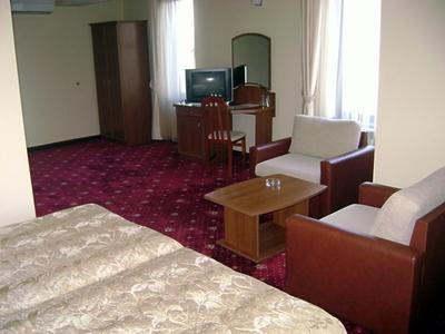 фото отеля Contessa Hotel Shumen