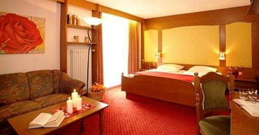фото отеля Hotel Zur Post Bad Fussing
