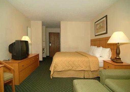 фото отеля Quality Inn South