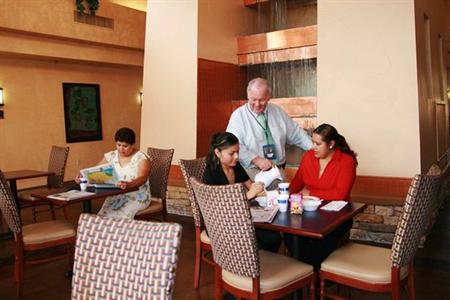 фото отеля Hampton Inn & Suites North Scottsdale