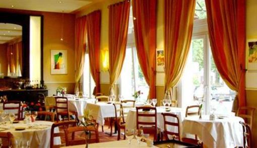 фото отеля Le Royal Hotel Troyes