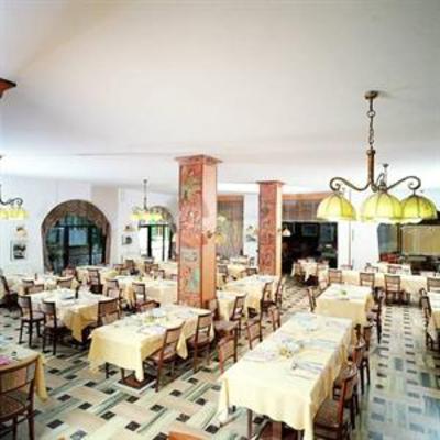 фото отеля Albergo Degli Amici