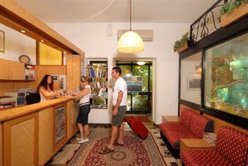 фото отеля Albergo Degli Amici