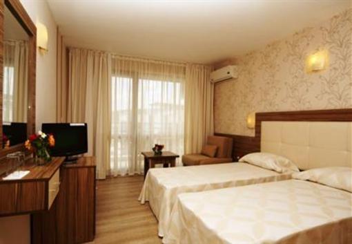 фото отеля Relax Holiday Complex & Spa