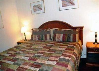 фото отеля Econo Lodge Iron Mountain