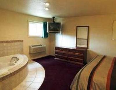 фото отеля Econo Lodge Iron Mountain