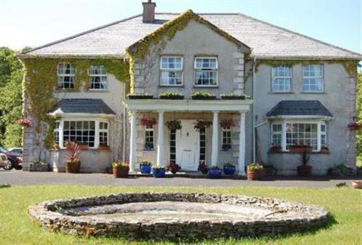 фото отеля Connemara Country Lodge Bed and Breakfast
