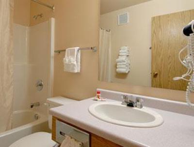 фото отеля Super 8 Motel Moose Jaw