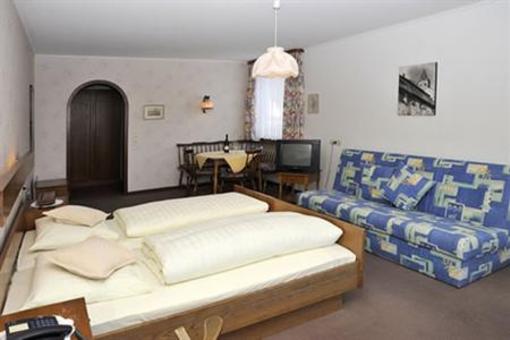 фото отеля Hotel Gasthof Hirschen Wieden