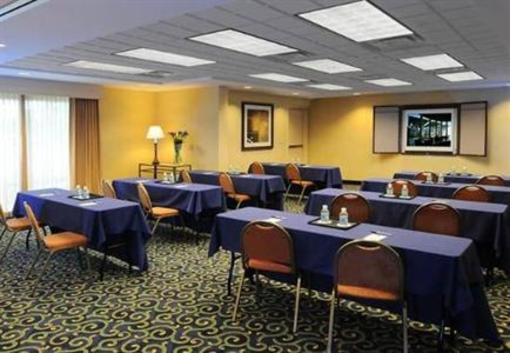 фото отеля Springhill Suites Fort Worth University