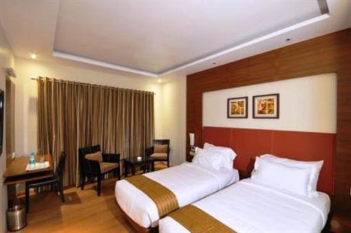 фото отеля JM Four Hotel