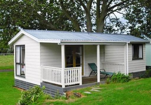 фото отеля Te Aroha Holiday Park and Backpackers