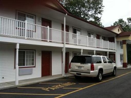 фото отеля Relax Inn Galloway