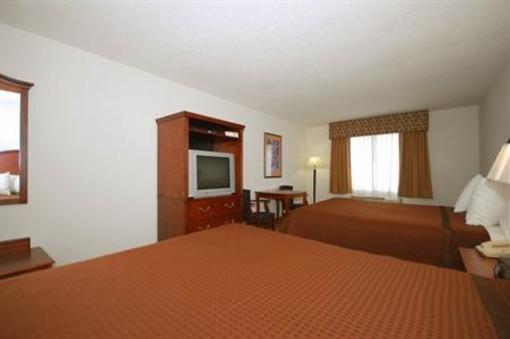 фото отеля BEST WESTERN Carrollton Inn & Suites