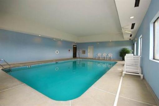 фото отеля BEST WESTERN Carrollton Inn & Suites