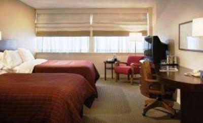 фото отеля Crowne Plaza Boston-Newton Hotel
