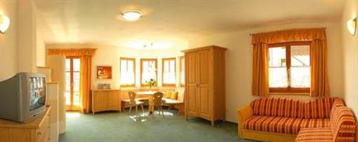 фото отеля Hotel Heinrichshof Lagundo