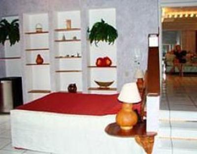 фото отеля The House of Fountains Bed and Breakfast Lahaina